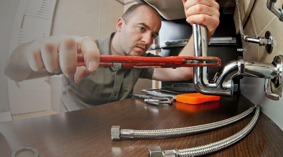 Professional sink repair in New London, IA